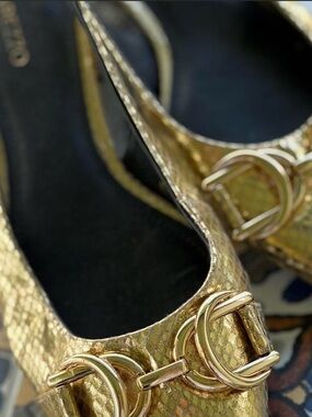 Arezzo pumps.